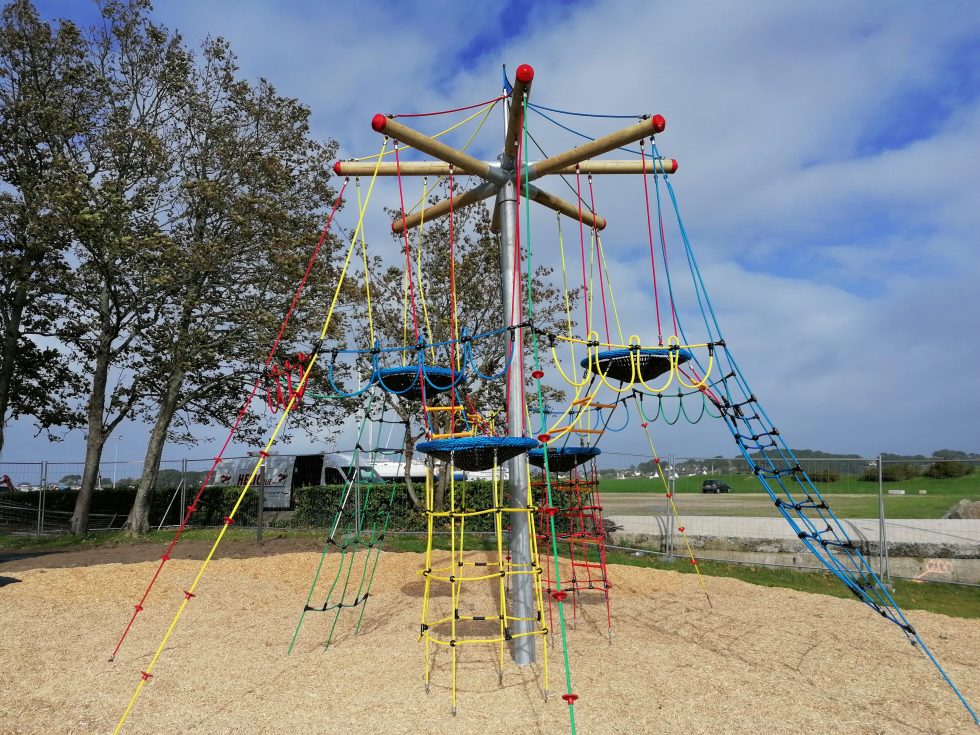 aire de jeux escalade